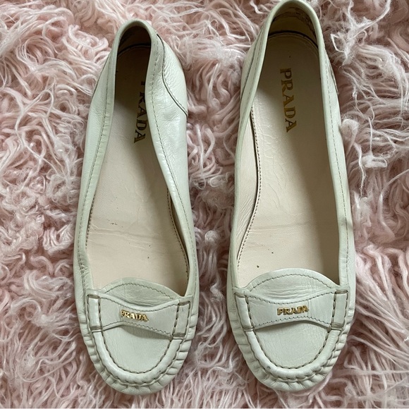 💯 PRADA Cream Loafers Size 36 - Picture 4 of 13